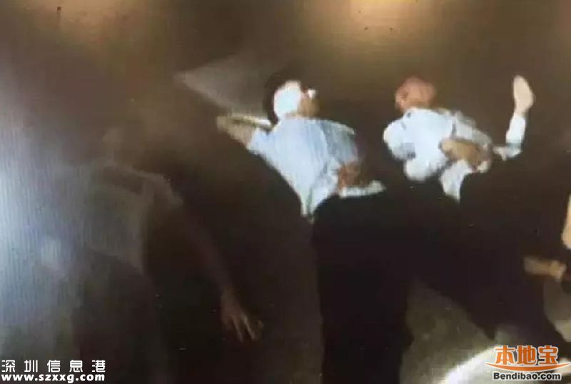 深圳查酒駕現(xiàn)奇葩 朋友被抓4人躺地?cái)r警車(組圖)