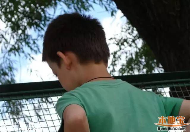 9歲娃讀大學(xué)英語 都是父親教的好？