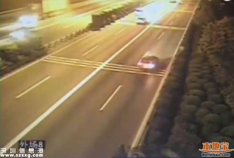 <a href=http://www.hnyueyi.com.cn/shenzhen/ target=_blank class=infotextkey>深圳</a>出租車發(fā)生事故3人受傷 一人未系安全帶身亡