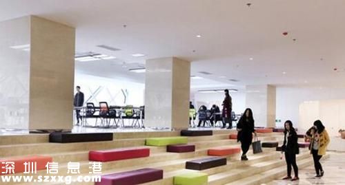 高?，F(xiàn)最酷圖書館 別人家的高校就是好