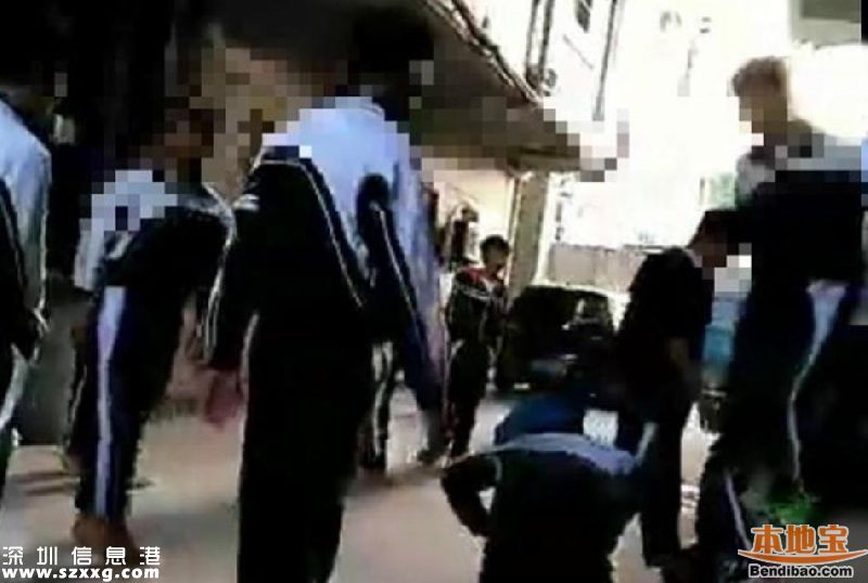 深圳初中生被逼下跪自扇巴掌 自稱舉報保護費后遭圍毆
