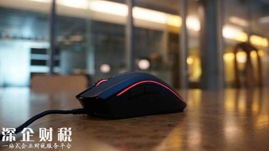 雷蛇曼巴眼鏡蛇鼠標(biāo)上手：貴得有道理！ 