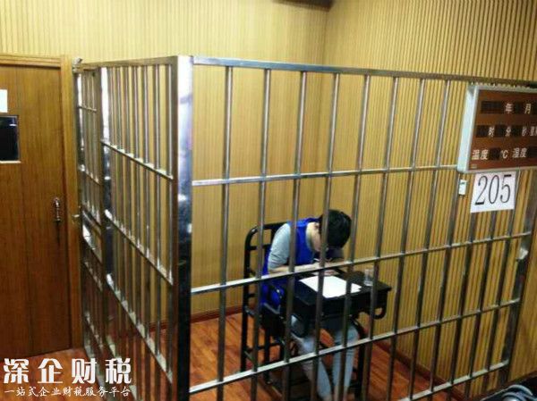女子創(chuàng)業(yè)籌錢深陷套路貸 借款1400萬(wàn)卻要還上億