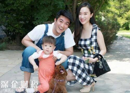霍思燕疑承認(rèn)二胎 杜江妻子霍思燕點贊嗯哼說漏嘴微博