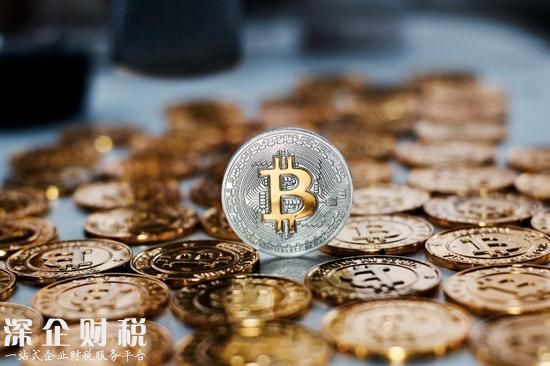 新浪美股訊 北京時(shí)間21日路透社稱，美國(guó)在線券商E*Trade Financial Corp周三在其網(wǎng)站上宣布，將允許用戶交易芝加哥期權(quán)<a href=http://www.hnyueyi.com.cn/jiaoyisuo/ target=_blank class=infotextkey>交易所</a>（CBOE）的比特幣期貨合約，從而加入了支持比特幣期貨交易的競(jìng)爭(zhēng)對(duì)手行列。